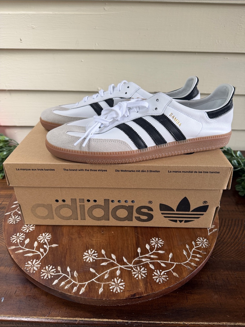 New in Box Adidas Sambas Size 11